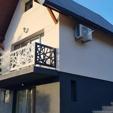 Alpstuga Mountain House Monte Aria *